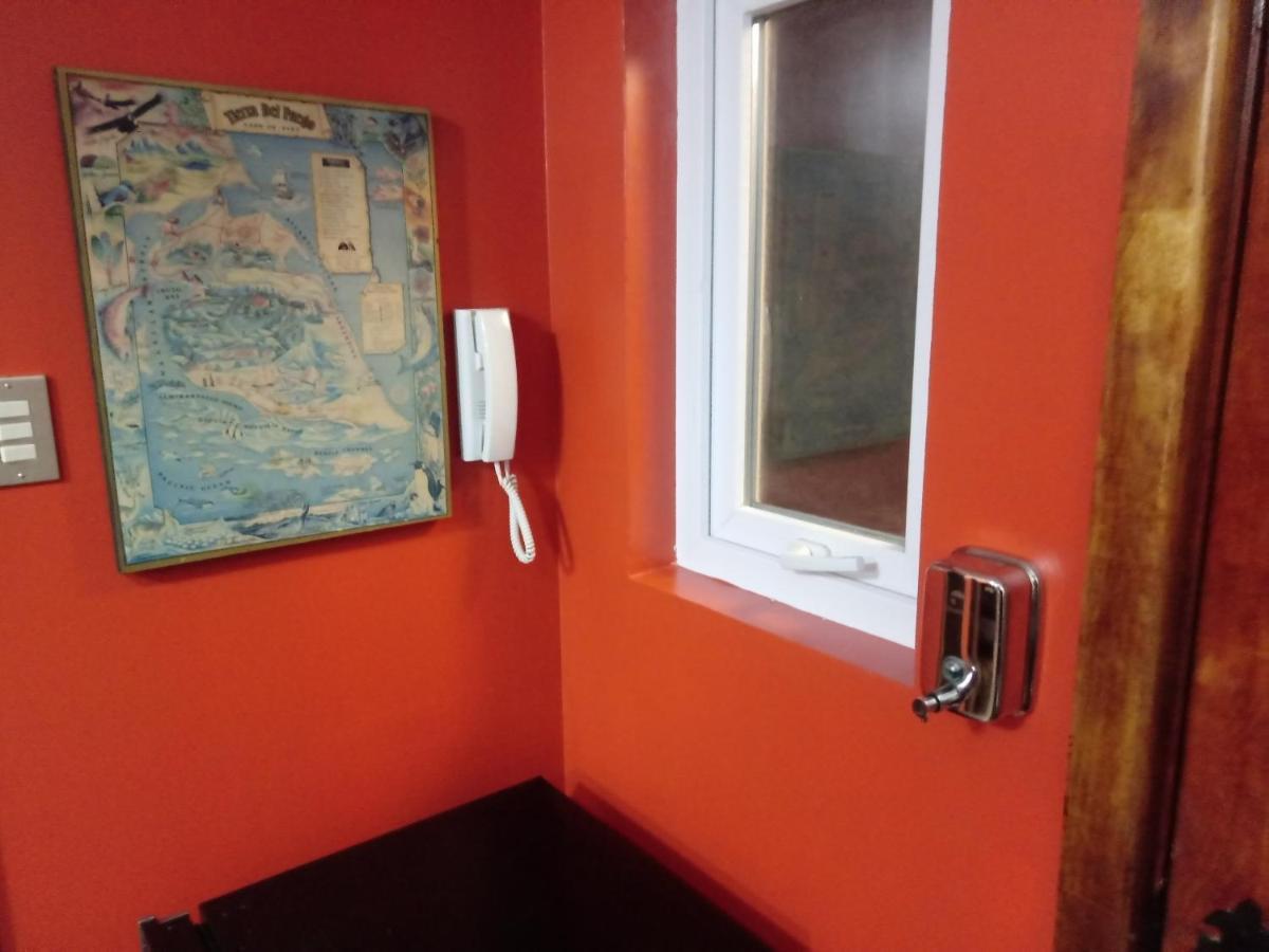 Valyak Rent Apart Hotel - Servicios Integrales プンタアレナス エクステリア 写真