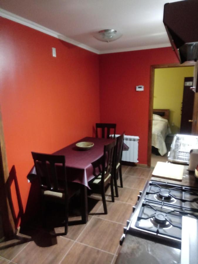 Valyak Rent Apart Hotel - Servicios Integrales プンタアレナス エクステリア 写真